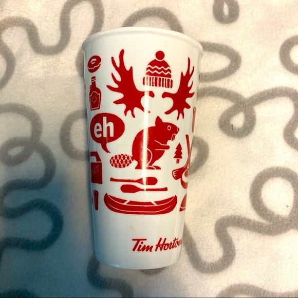 𝅺TIM HORTONS Eh  Canada Travel To Go Mug. NWOT - Picture 1 of 7